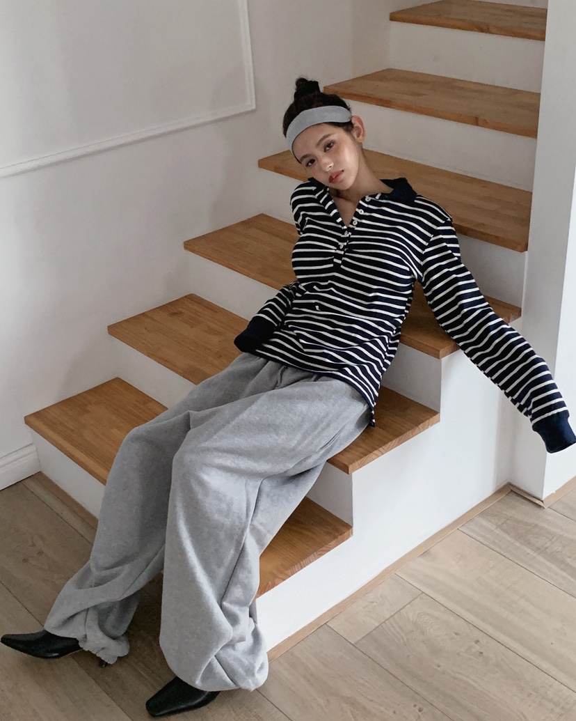 LIVE AID-P韓國代購㊣女士新品25秋冬熱賣人氣推薦長袖T恤LIVE AID-P長袖T恤