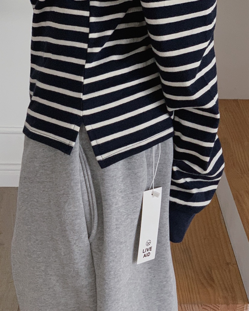 LIVE AID-P韓國代購㊣女士新品25秋冬熱賣人氣推薦長袖T恤LIVE AID-P長袖T恤