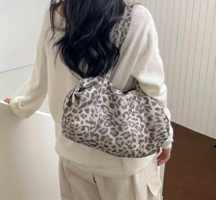 TROUVAILLE東大門㊣直郵女士新款職業休閑時尚25秋冬單肩斜跨包TROUVAILLE單肩/斜跨包圖色2