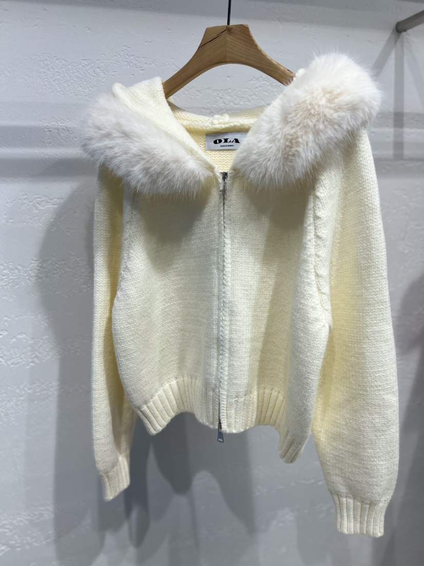 OLA韓國直郵㊣女裝新品休閑人氣時尚推薦熱賣針織衫連帽衫貂絨mellor/OLA針織衫