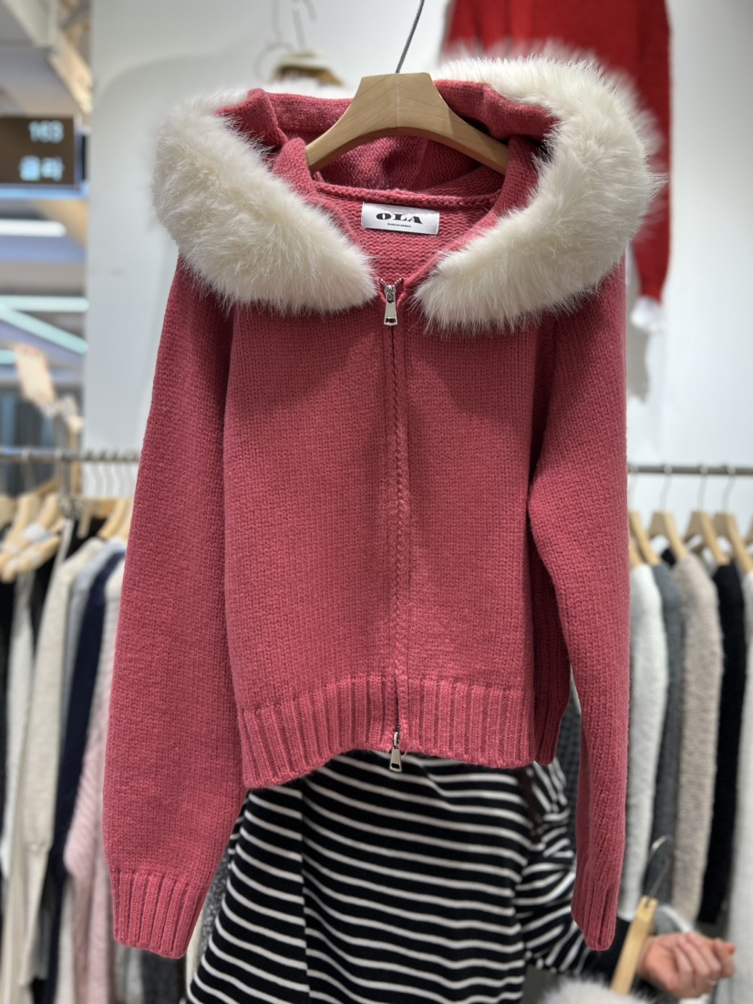 OLA韓國直郵㊣女裝新品休閑人氣時尚推薦熱賣針織衫連帽衫貂絨mellor/OLA針織衫圖色2