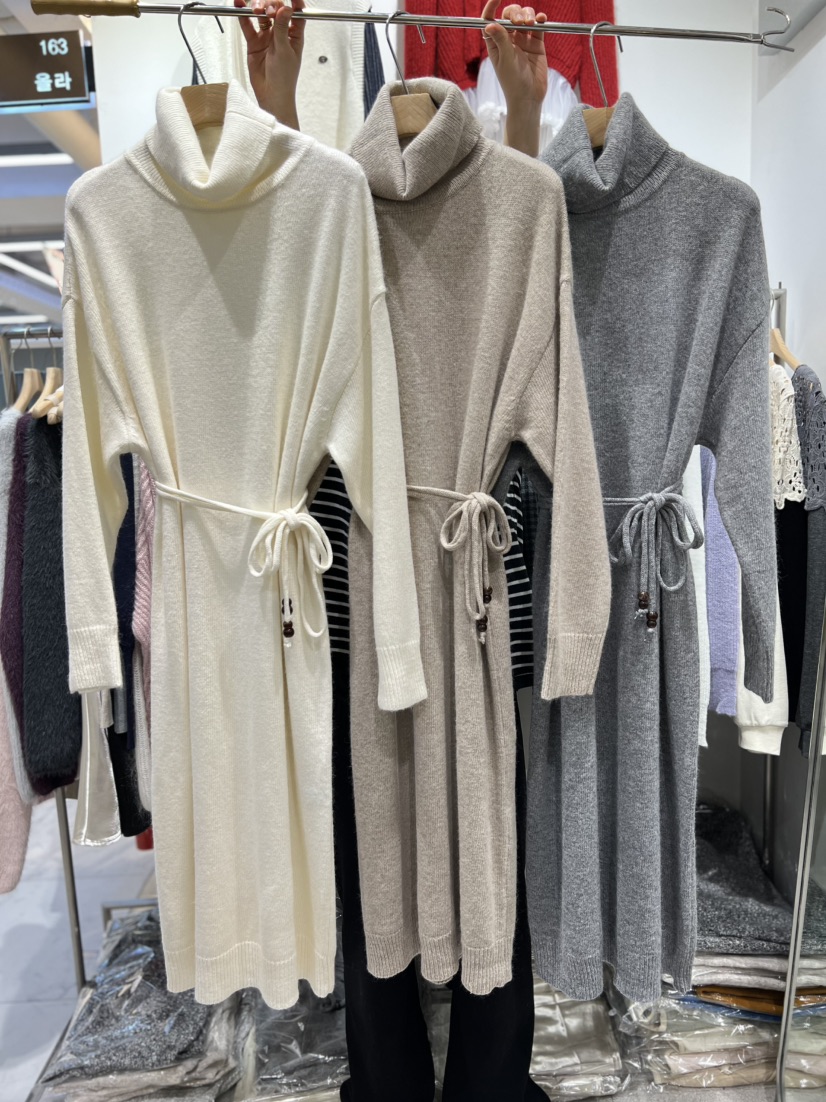 OLA東大門㊣直郵女士新款職業時尚25秋冬休閑推薦連衣裙高領mellor/OLA連衣裙