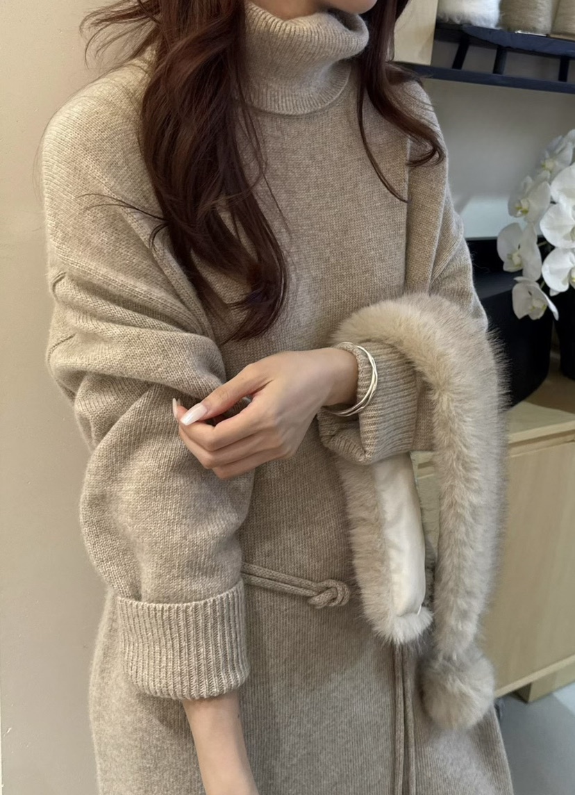 OLA東大門㊣直郵女士新款職業時尚25秋冬休閑推薦連衣裙高領mellor/OLA連衣裙