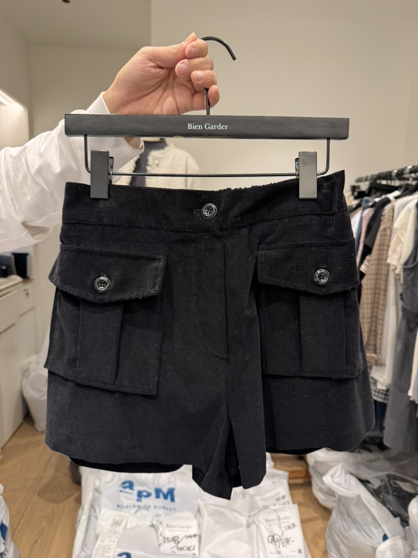 BIEN GARDER韓國代購㊣女士新款25秋冬時尚短褲燈芯絨口袋BIEN GARDER短褲圖色2