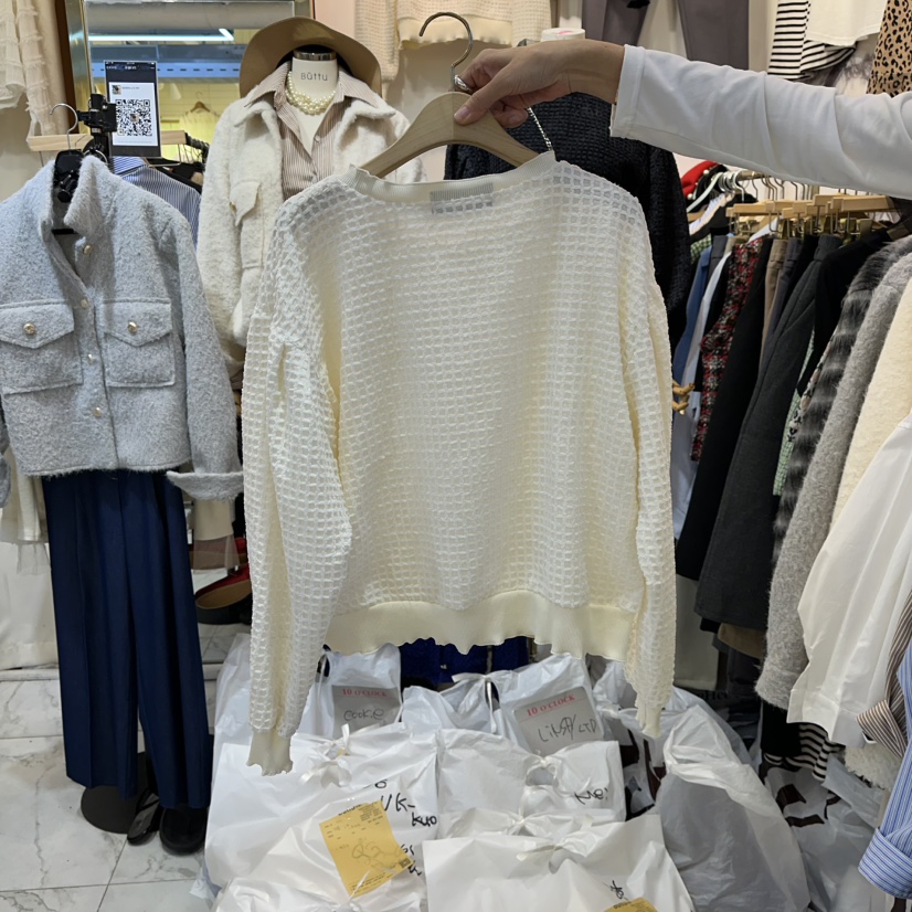 BUTTU東大門㊣實拍女士新款推薦休閑時尚人氣衛衣不含包天鵝絨10 O CLOCK/Buttu衛衣