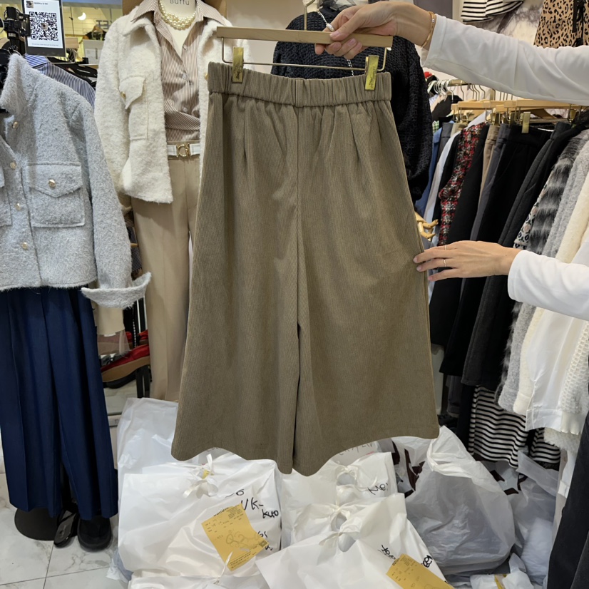 BUTTU東大門㊣直郵女裝新款人氣25秋冬時尚職業推薦休閑短褲10 O CLOCK/Buttu短褲