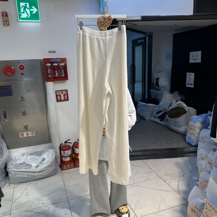 HARU-Q韓國直郵㊣女士新品休閑職業熱賣時尚推薦休閑褲絲絨褲HARU-Q休閑褲