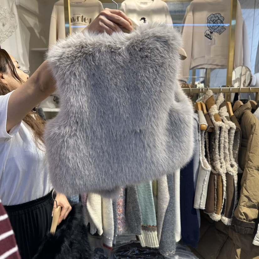 COCO HOLIC韓國代購㊣女士新品熱賣人氣時尚推薦職業25秋冬馬甲COCO HOLIC馬甲