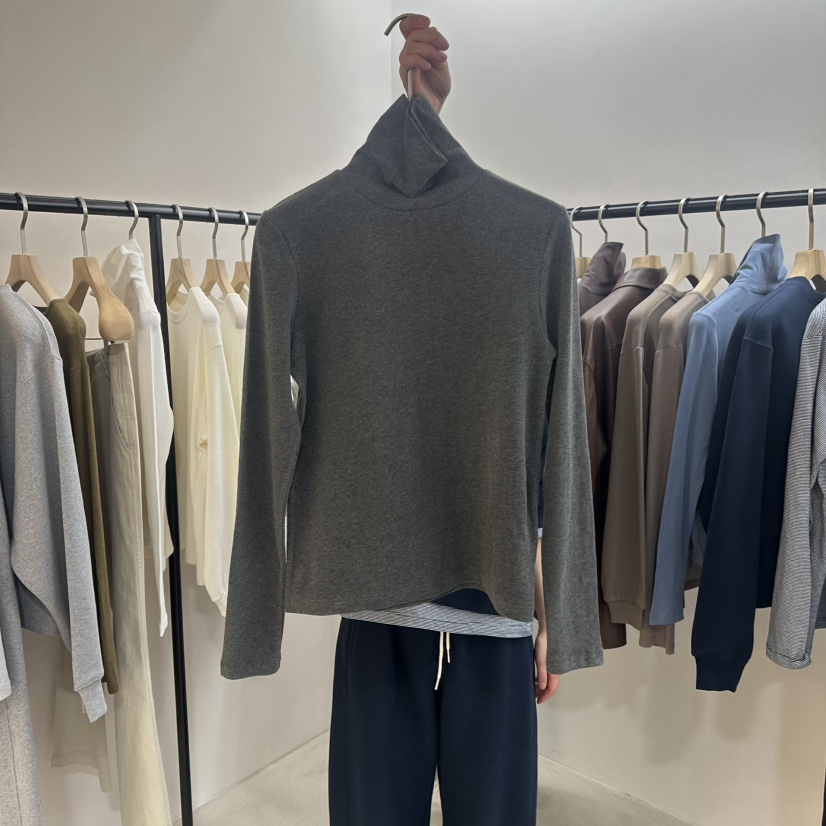 MYOS東大門㊣直郵女裝新品時尚推薦休閑25秋冬熱賣長袖T恤絨MYOS長袖T恤圖色5