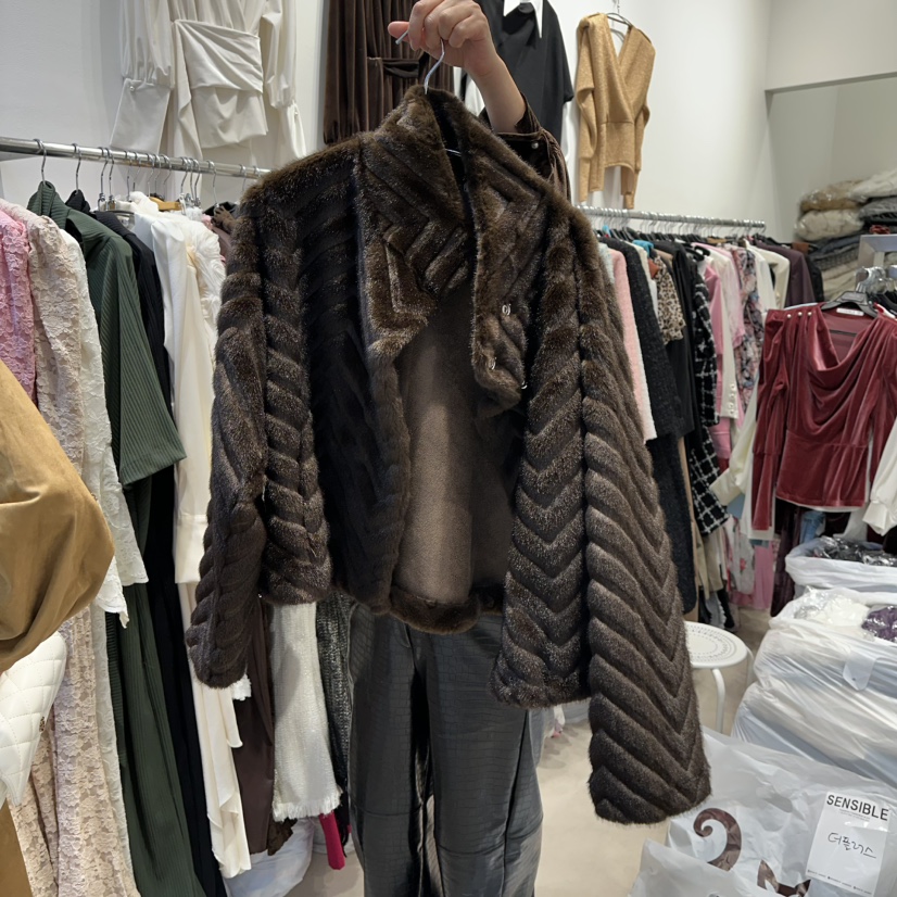 SENSIBLE-S韓國代購㊣女裝新款職業熱賣時尚25秋冬夾克貂皮SENSIBLE夾克圖色1
