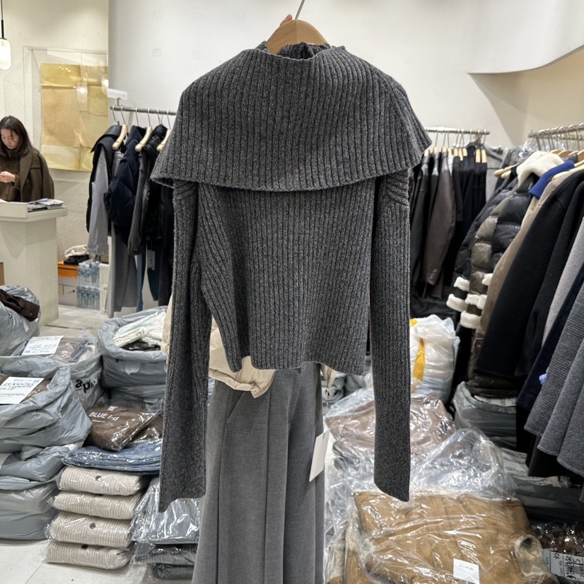 BLUEI-D東大門㊣直郵女士新款休閑推薦職業熱賣毛衣含圍巾Blue i-d毛衣