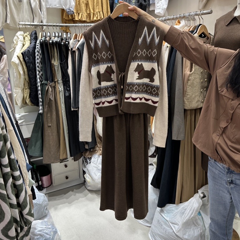 BIKINI韓國代購㊣女裝新款休閑推薦職業時尚熱賣人氣25秋冬套裝BIKINI套裝圖色1