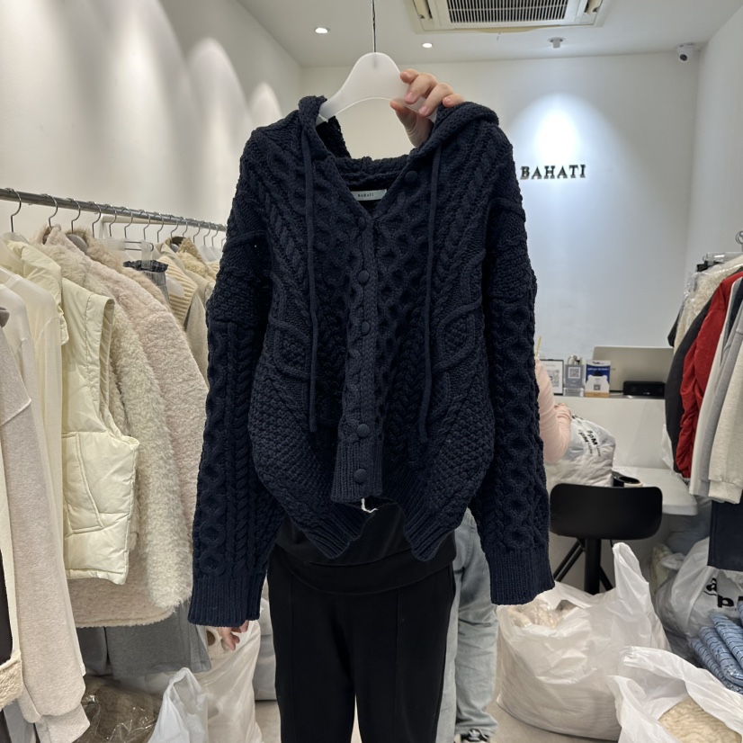 BAHATI韓國代購㊣女士新款推薦時尚人氣25秋冬針織衫麻花針織BAHATI針織衫圖色1