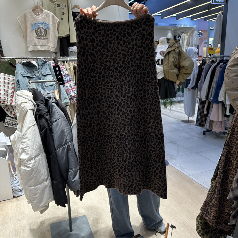 UNDERSTAR_VINTAGE東大門㊣代購女士新品休閑人氣職業時尚長裙UNDERSTAR_VINTAGE長裙圖色1