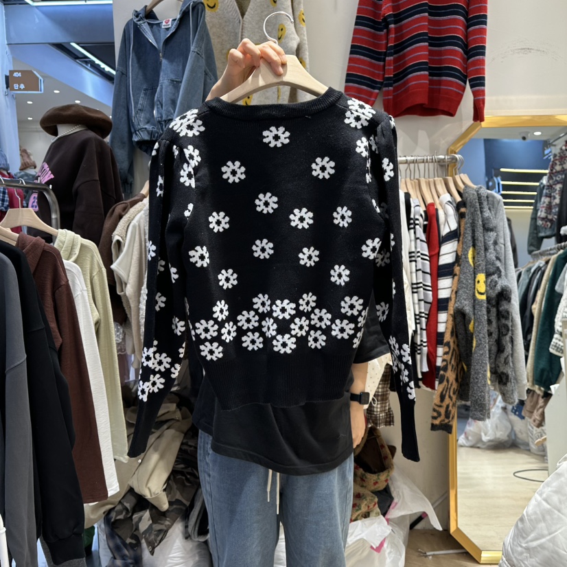 UNDERSTAR_VINTAGE韓國代購㊣女士新品職業針織衫泡泡袖花朵開衫紐扣UNDERSTAR_VINTAGE針織衫