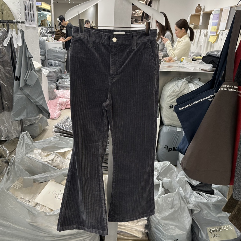 HELVETICA東大門㊣直郵女士新款時尚25秋冬休閑褲燈芯絨喇叭HELVETICA休閑褲圖色2