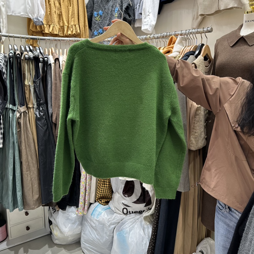 BIKINI東大門㊣直郵女士新品休閑熱賣職業推薦人氣時尚毛衣V領BIKINI毛衣