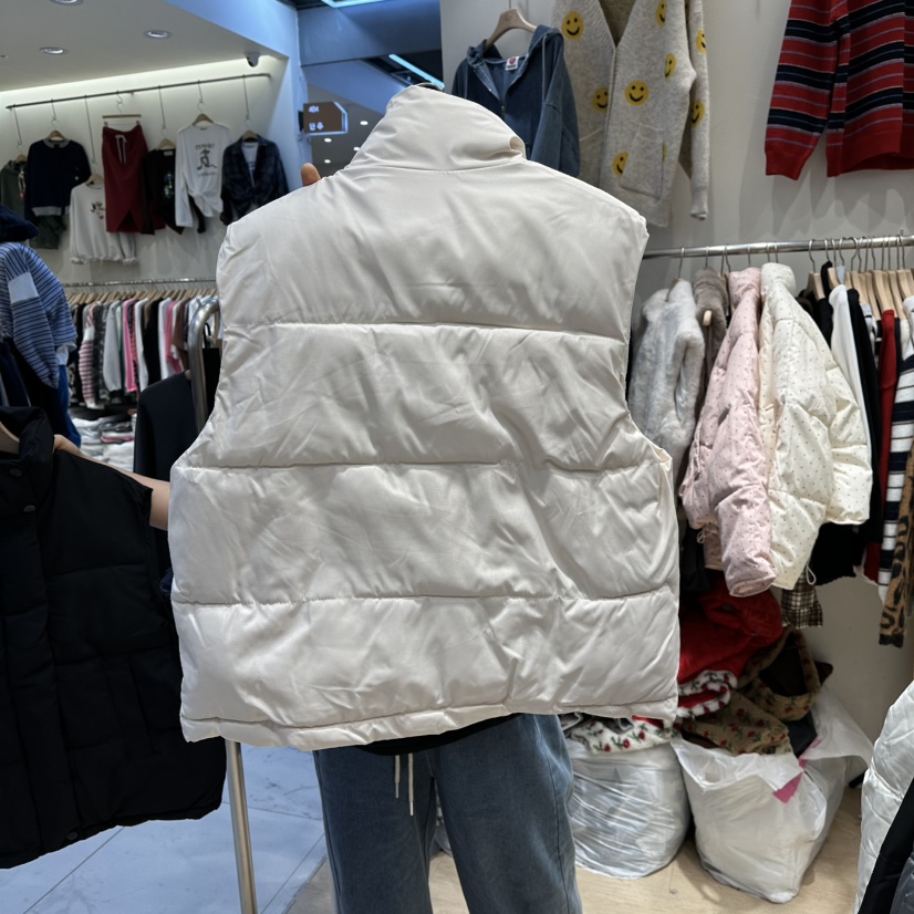 UNDERSTAR_VINTAGE韓國直郵㊣女士新款熱賣休閑推薦職業馬甲UNDERSTAR_VINTAGE馬甲