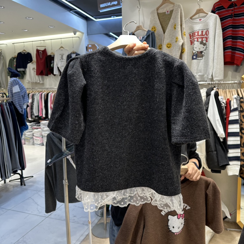 UNDERSTAR_VINTAGE東大門㊣直郵女裝新品25秋冬T恤泡泡袖蕾絲UNDERSTAR_VINTAGET恤