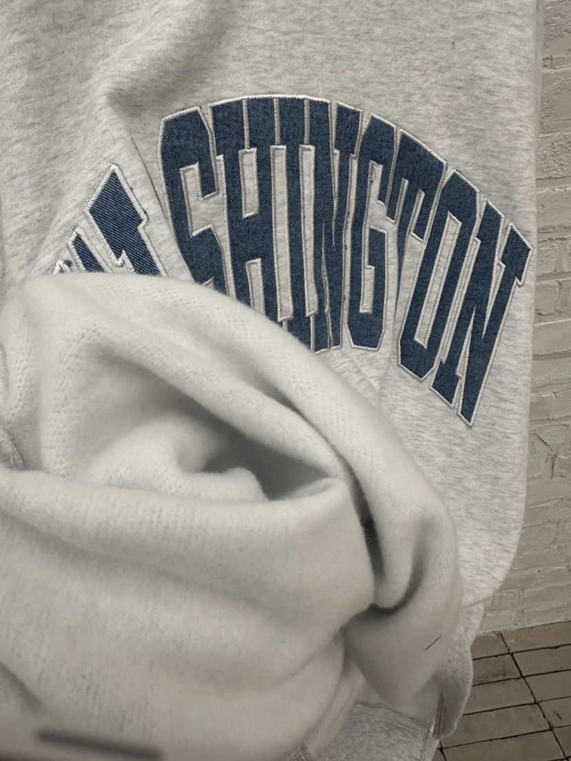 ONL韓國直郵㊣女士新款熱賣推薦25秋冬職業休閑衛衣加絨刺繡ONL衛衣