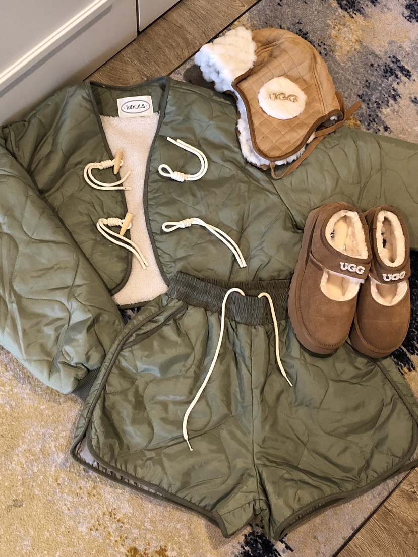 BADCALM東大門㊣代購女裝新品職業休閑時尚人氣熱賣短款棉服BADCALM短款棉服