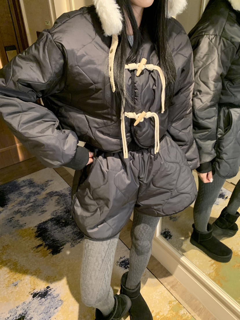 BADCALM東大門㊣代購女裝新品職業休閑時尚人氣熱賣短款棉服BADCALM短款棉服