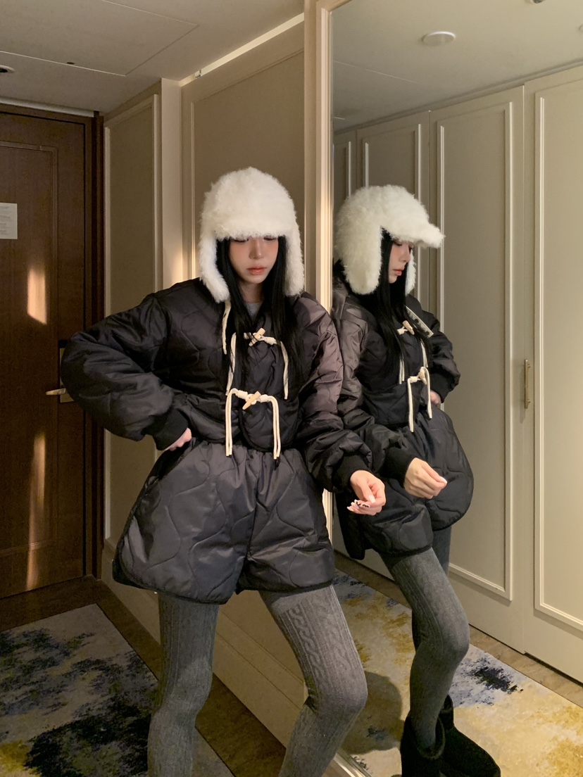 BADCALM東大門㊣代購女裝新品職業休閑時尚人氣熱賣短款棉服BADCALM短款棉服