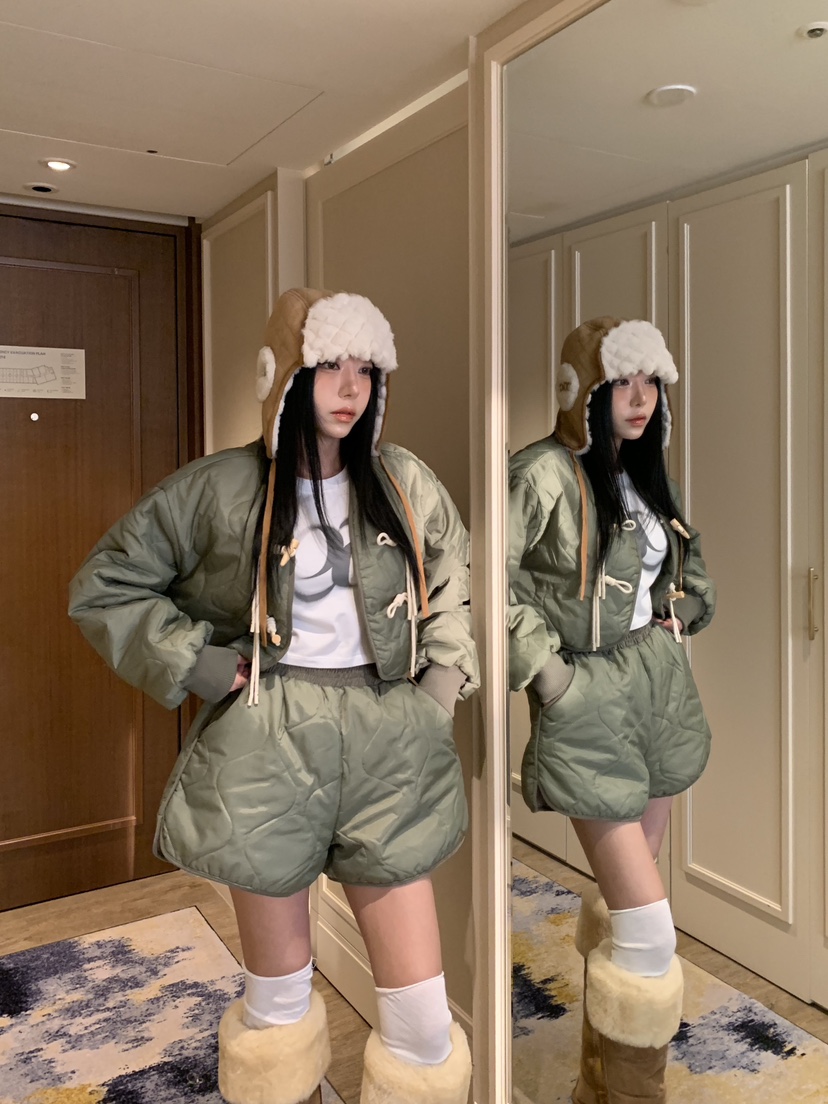 BADCALM東大門㊣代購女裝新品人氣職業熱賣25秋冬休閑推薦短褲BADCALM短褲