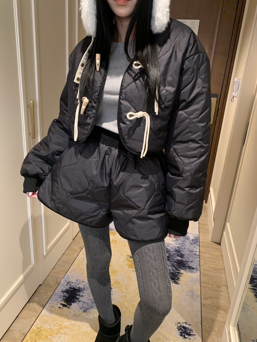 BADCALM東大門㊣代購女裝新品人氣職業熱賣25秋冬休閑推薦短褲BADCALM短褲