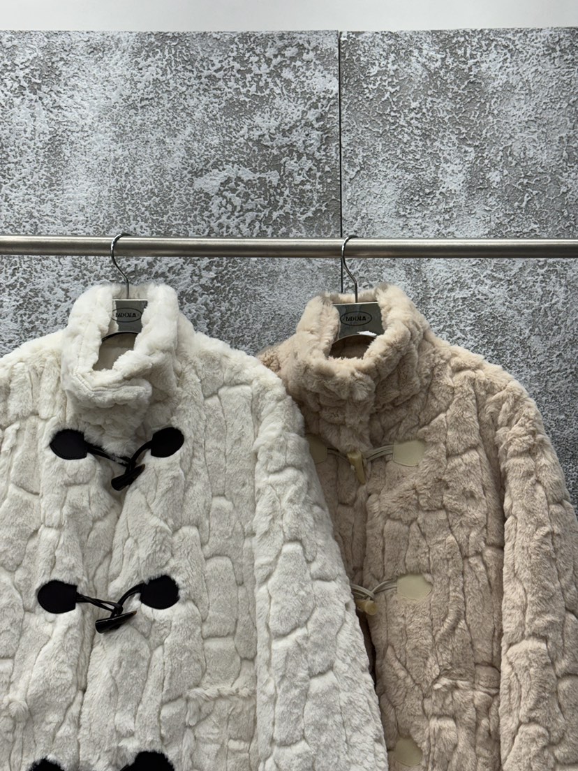 BADCALM韓國直郵㊣女士新品推薦人氣休閑短款大衣帆布包貂皮BADCALM短款大衣