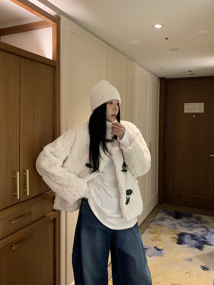 BADCALM韓國直郵㊣女士新品推薦人氣休閑短款大衣帆布包貂皮BADCALM短款大衣