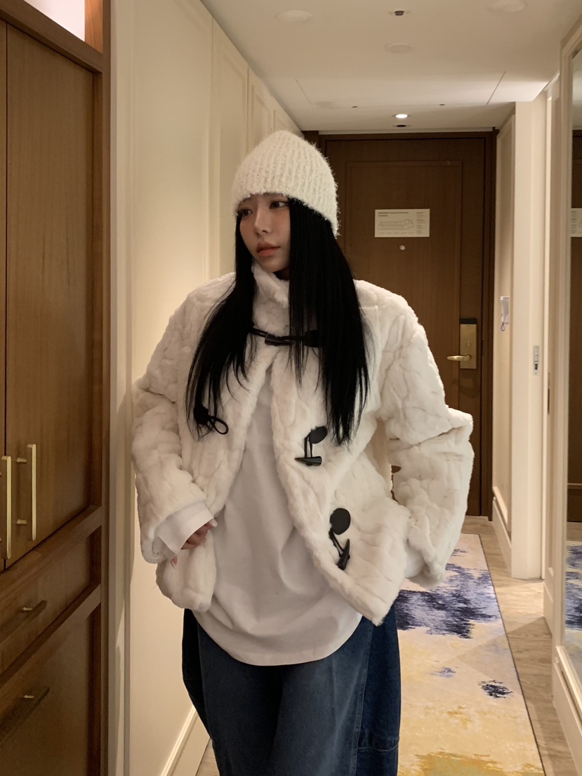 BADCALM韓國直郵㊣女士新品推薦人氣休閑短款大衣帆布包貂皮BADCALM短款大衣