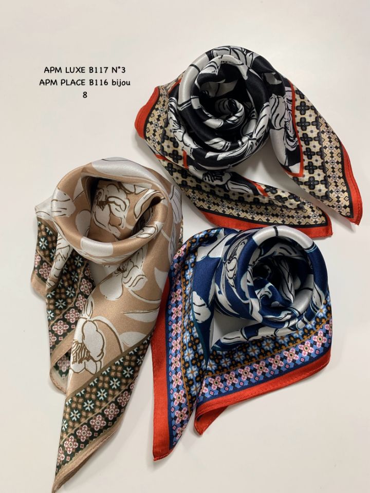 N3東大門㊣實拍女士新品推薦熱賣人氣休閑圍巾披肩花朵絲綢N3圍巾/披肩