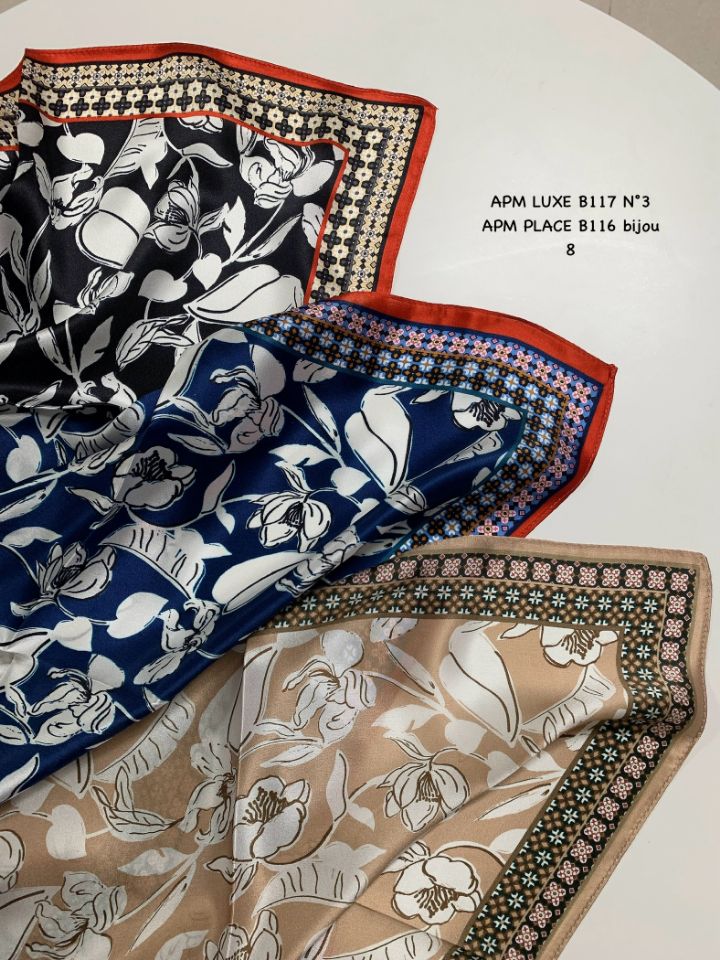 N3東大門㊣實拍女士新品推薦熱賣人氣休閑圍巾披肩花朵絲綢N3圍巾/披肩