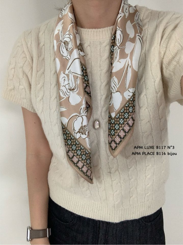 N3東大門㊣實拍女士新品推薦熱賣人氣休閑圍巾披肩花朵絲綢N3圍巾/披肩