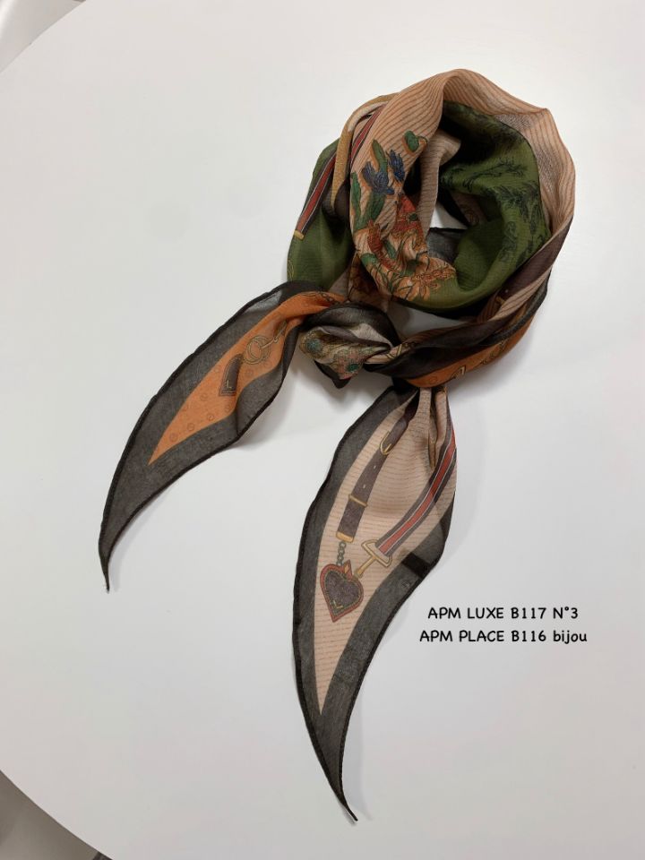 N3韓國直郵㊣女士新款職業熱賣時尚人氣休閑25秋冬圍巾披肩N3圍巾/披肩