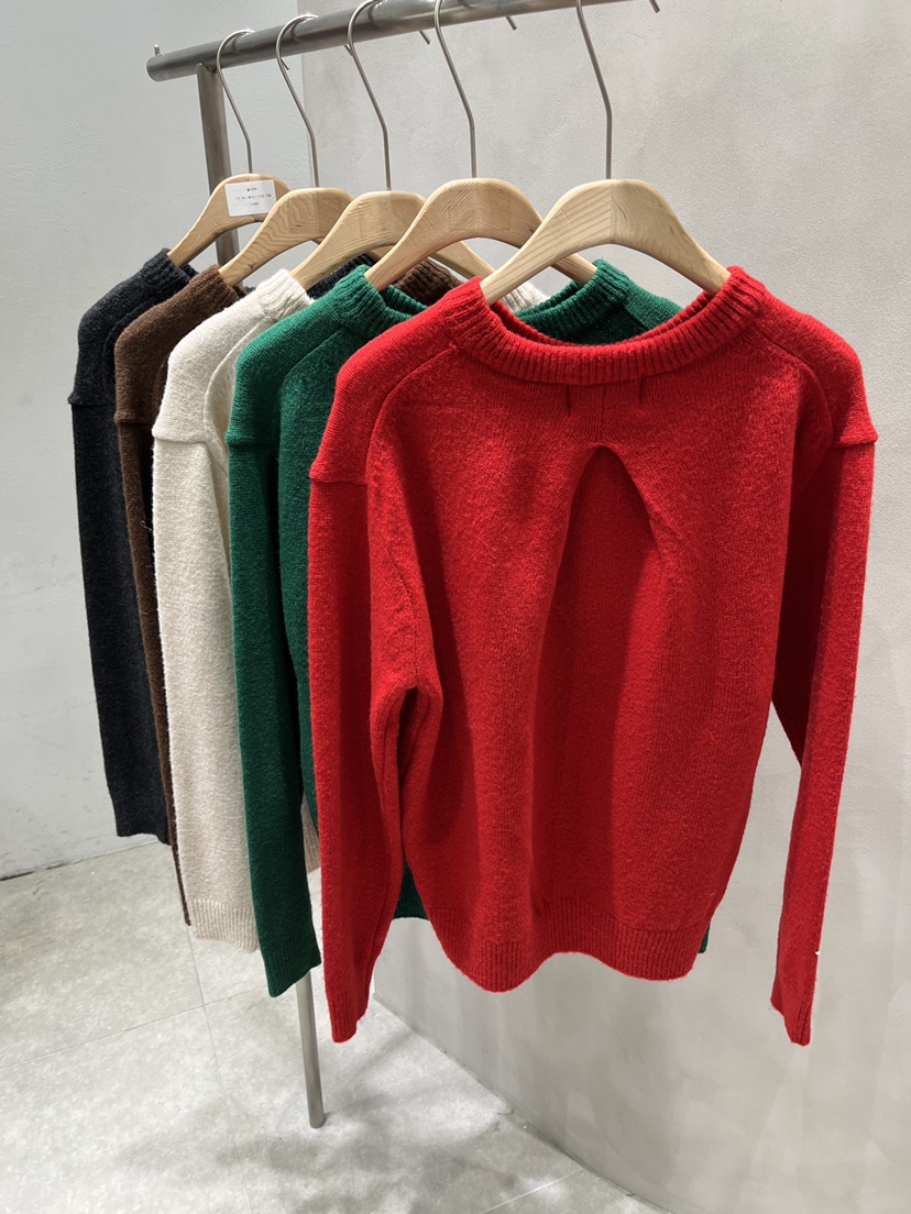 EVERCOMMERCE METICULOUSLY DESIGNED韓國直郵㊣女裝新款真品針織衫褶皺EVERCOMMERCE針織衫