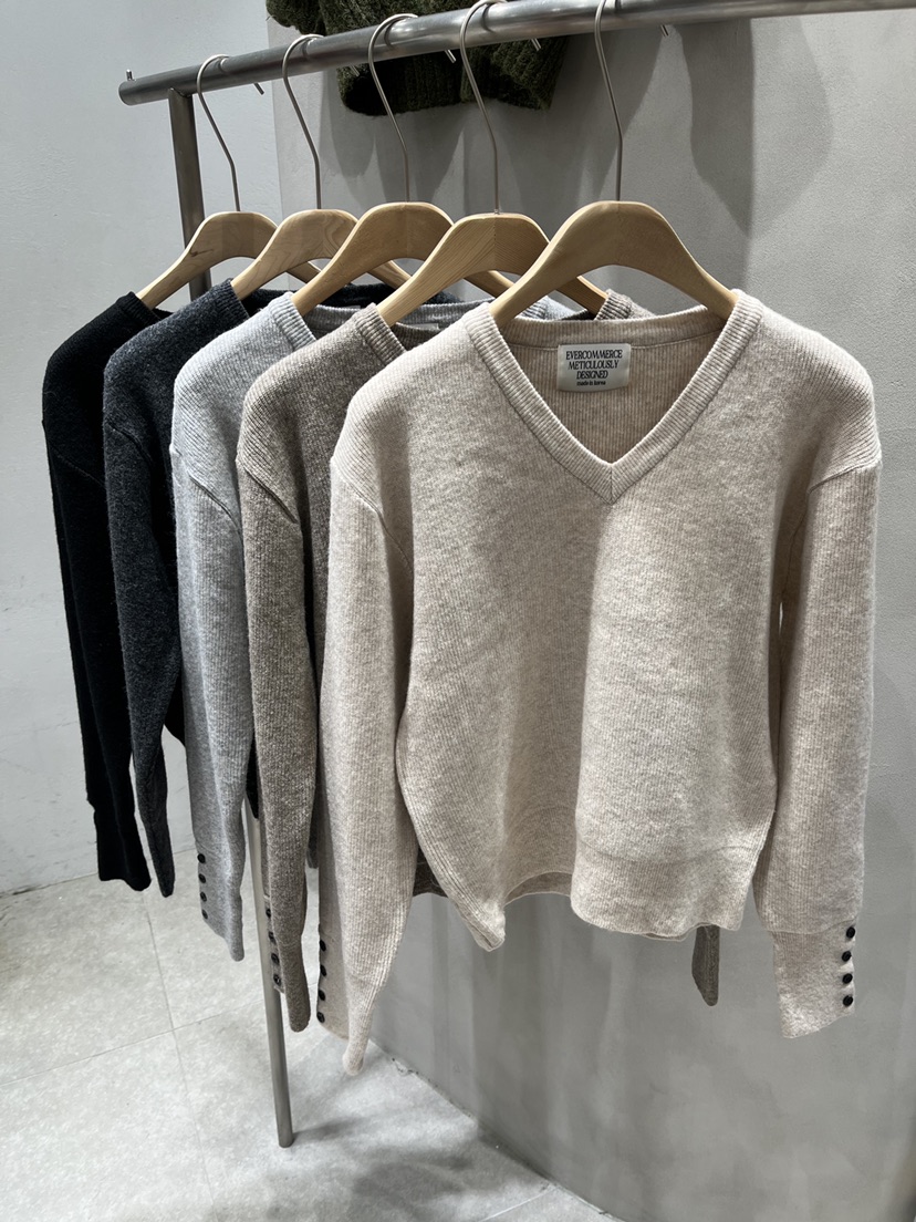 EVERCOMMERCE METICULOUSLY DESIGNED韓國直郵㊣女士新款25秋冬針織衫EVERCOMMERCE針織衫