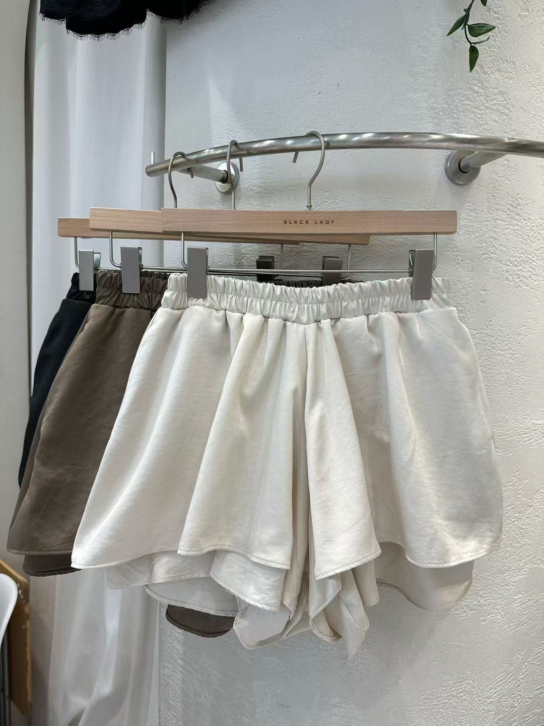 BLACK LADY東大門㊣代購女裝新品休閑推薦25秋冬人氣職業短裙BLACK LADY短裙