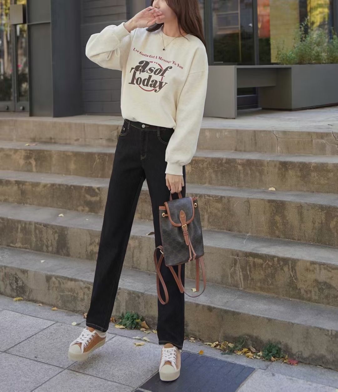 UB 40韓國代購㊣女裝新款人氣推薦熱賣職業真品牛仔褲拉絨UB 40牛仔褲圖色1