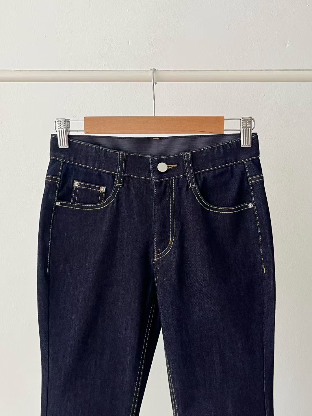 UB 40東大門㊣直郵女裝新款休閑熱賣推薦職業人氣25秋冬牛仔褲UB 40牛仔褲