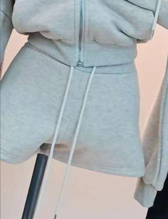 BUTTON 12韓國直郵㊣女士新品真品時尚25秋冬職業熱賣短褲BUTTON 12短褲圖色2燕麥色