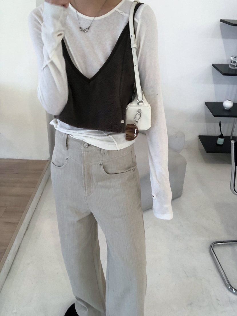 GLITTER東大門㊣代購女裝新款25秋冬人氣時尚吊帶背心不含內搭GLITTER吊帶/背心