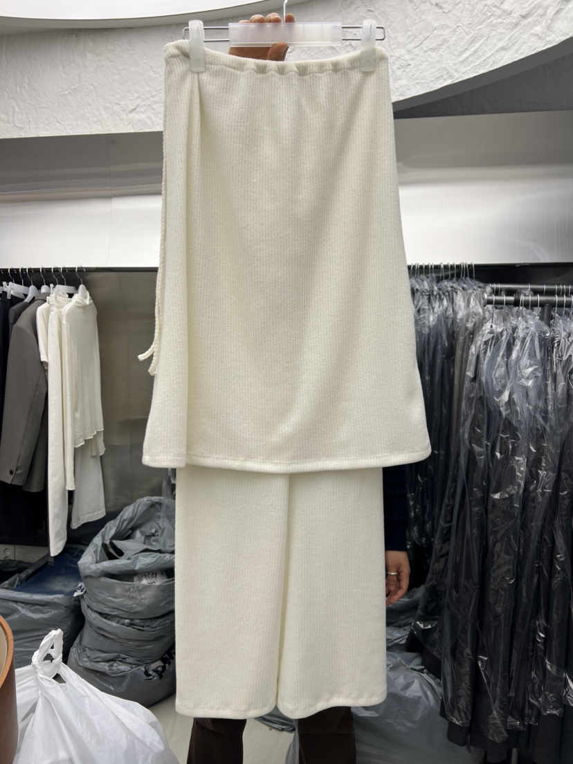 NOVUS韓國直郵㊣女士新款休閑時尚熱賣25秋冬人氣職業短褲套裝NOVUS短褲