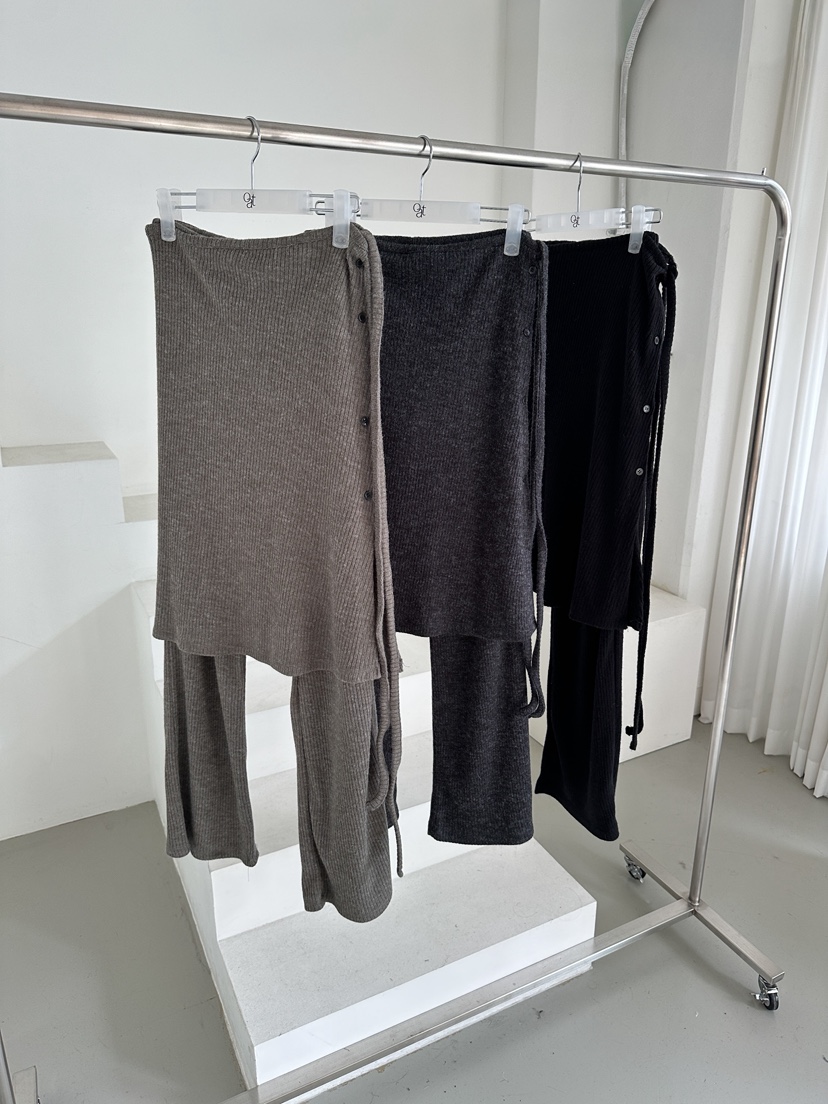 OATMEAL東大門㊣代購女士新款推薦25秋冬熱賣職業人氣休閑裙褲OATMEAL裙褲