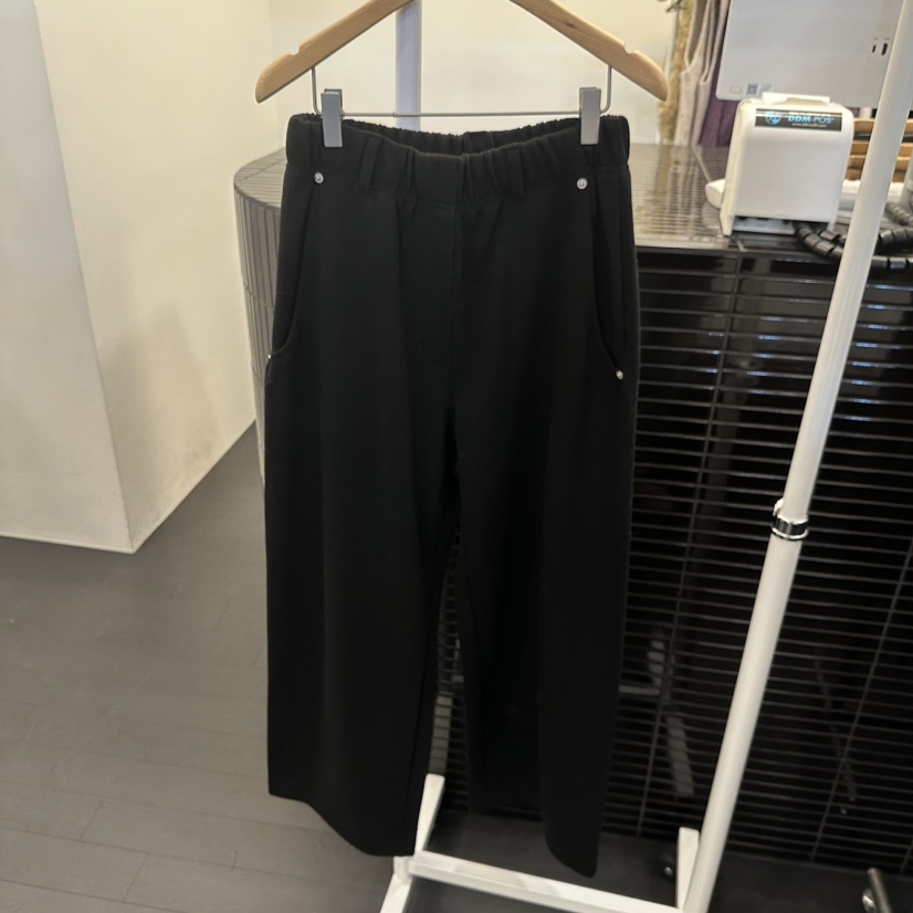 EGG東大門㊣實拍女裝新品職業時尚休閑熱賣推薦人氣短褲棉質EGG-訂貨周期長短褲圖色2黑色