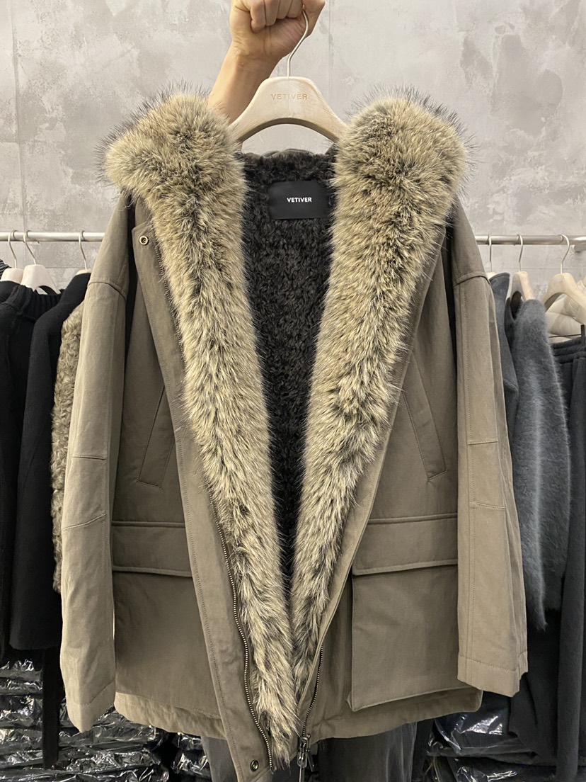 THE VETIVER-A東大門㊣直郵女士新品職業人氣短款大衣皮草VETIVER短款大衣圖色1