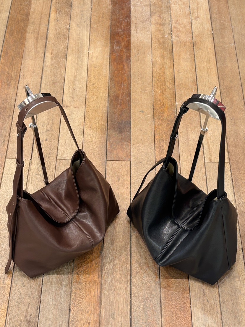 LEJUNEV-P韓國代購㊣女裝新款人氣推薦25秋冬時尚單肩斜跨包LEJUNEV-P單肩/斜跨包