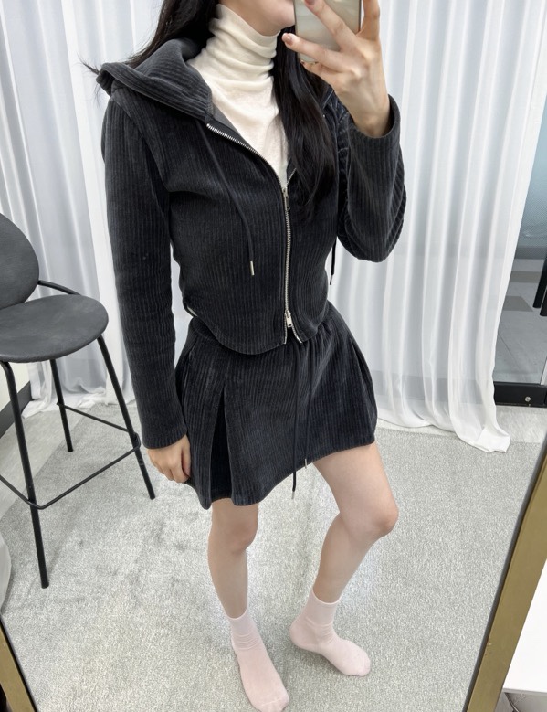 OLIVE TrEE韓國直郵㊣女士新款推薦休閑職業時尚25秋冬短裙OLIVE TrEE短裙