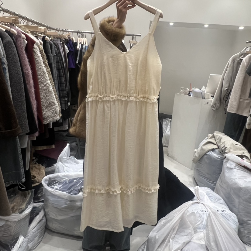 FRE韓國直郵㊣女裝新品休閑時尚職業推薦人氣熱賣25秋冬連衣裙FRE連衣裙圖色2